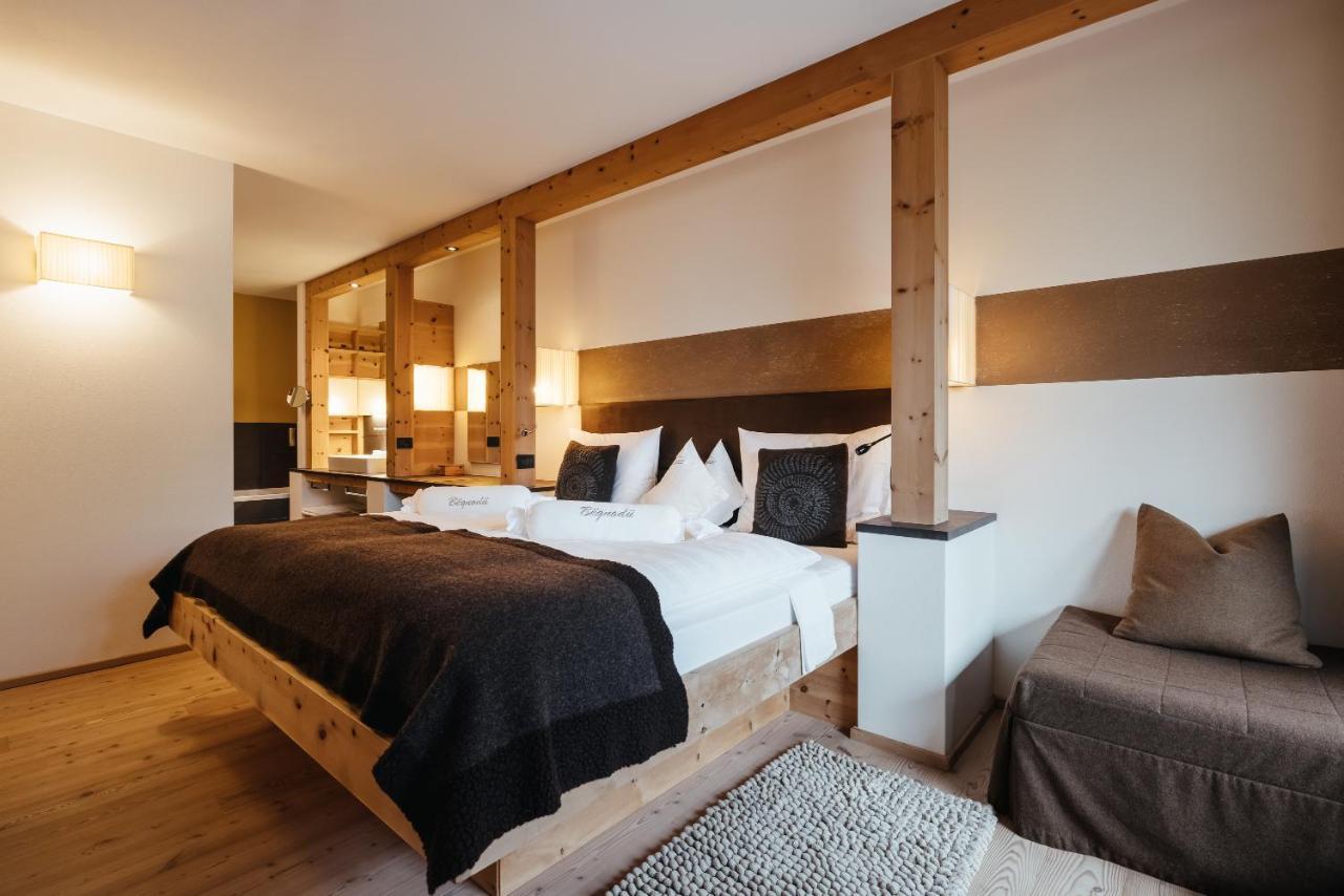 Lagacio Hotel Mountain Residence San Cassiano  Exterior photo